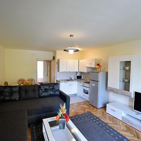 Apartments Dobranic Crikvenica Exterior foto