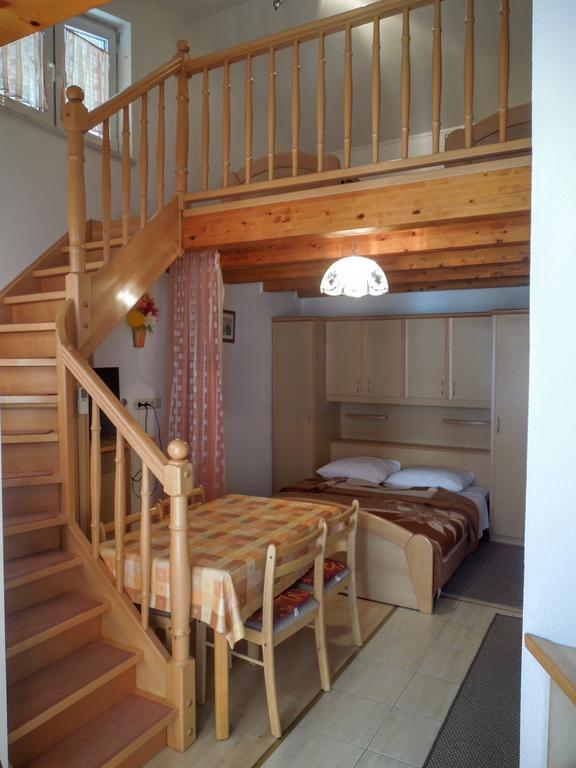 Apartments Dobranic Crikvenica Exterior foto