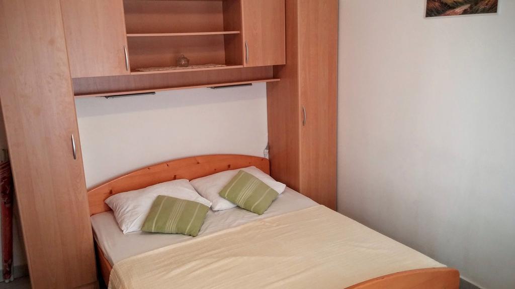 Apartments Dobranic Crikvenica Exterior foto