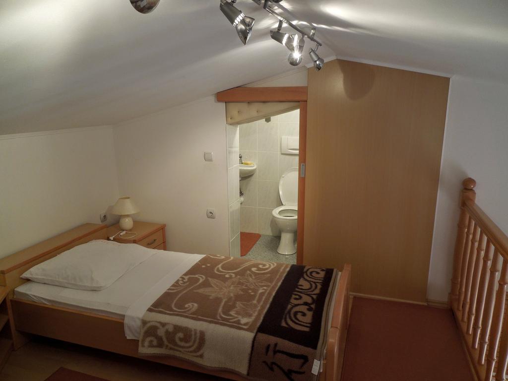 Apartments Dobranic Crikvenica Exterior foto